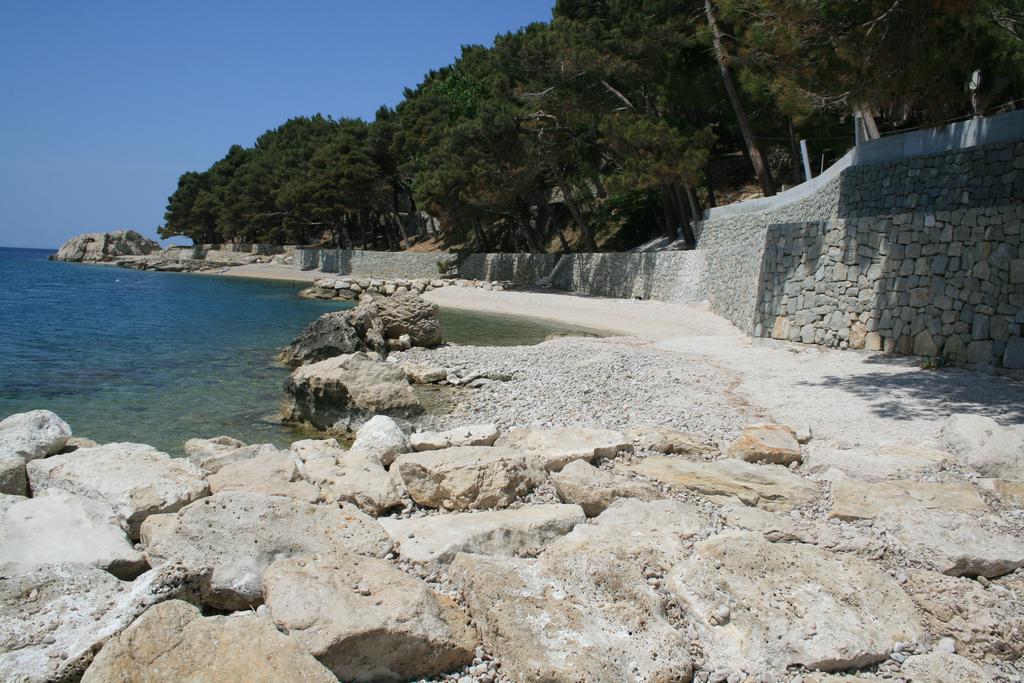 Villa Ljetni San Omis Ngoại thất bức ảnh