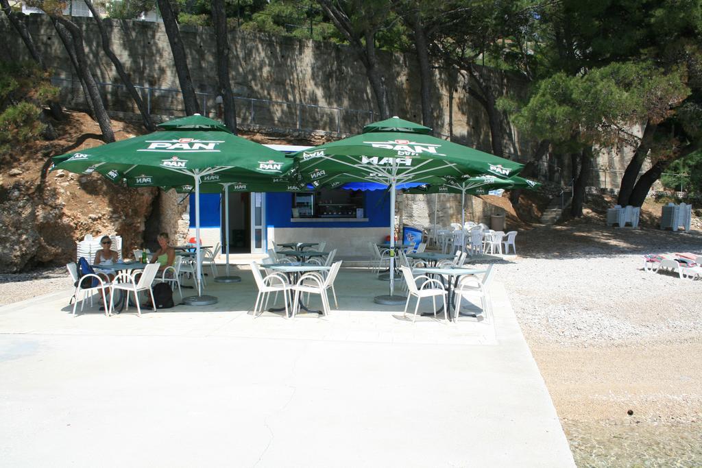 Villa Ljetni San Omis Ngoại thất bức ảnh